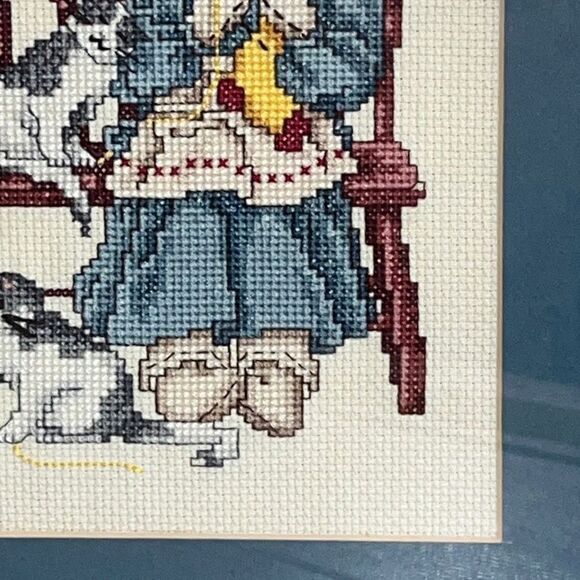 Needlepoint Artwork of Girl With Cats 13" x 10" Framed & Matted grant core - Picture 4 of 8